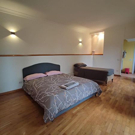 Studio Apartment In Neapolitan Castle Int 28 Buitenkant foto